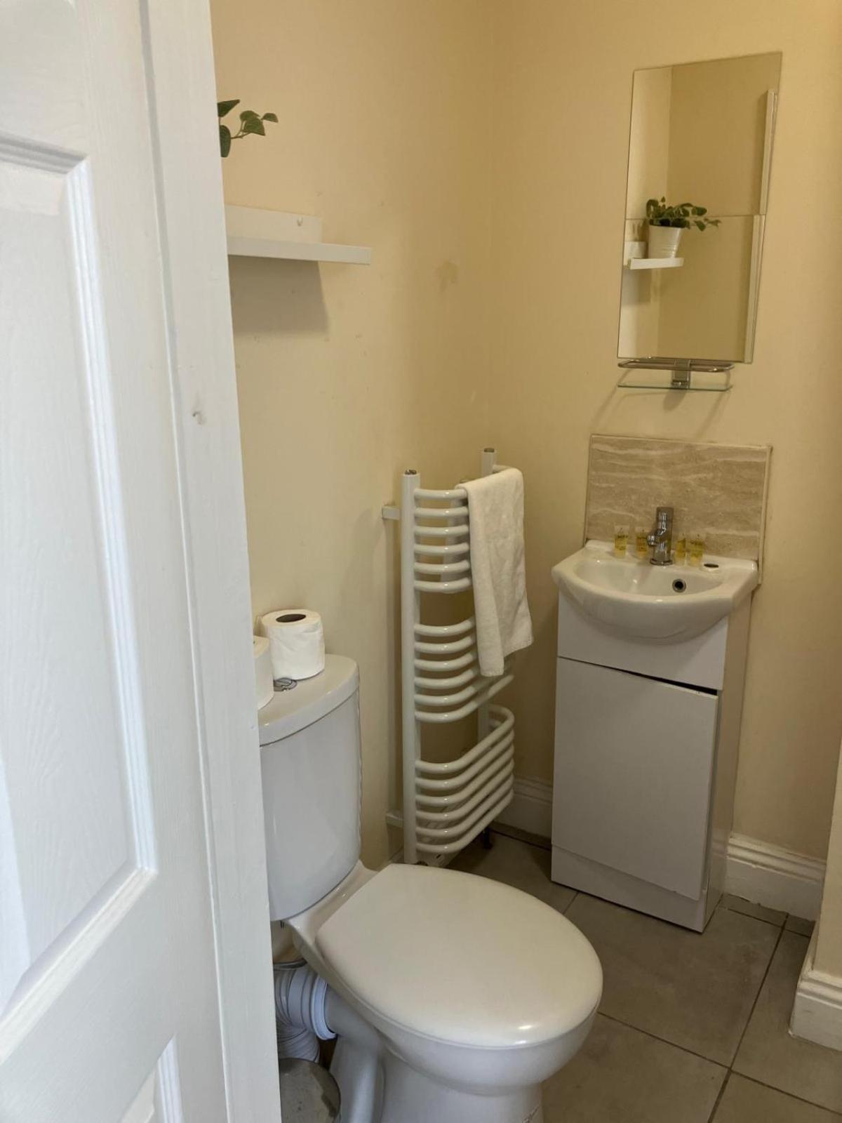 Specious Studio Flats Londra Dış mekan fotoğraf