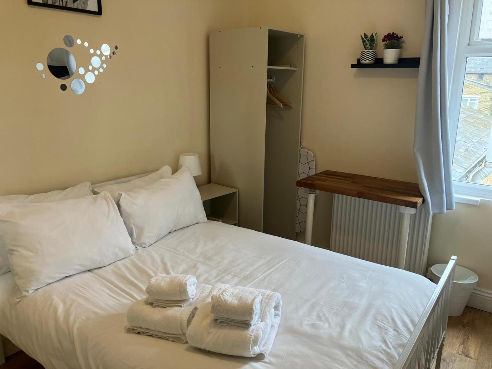 Specious Studio Flats Londra Dış mekan fotoğraf